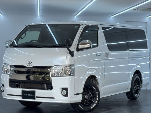 TOYOTA / HIACE van 2WD