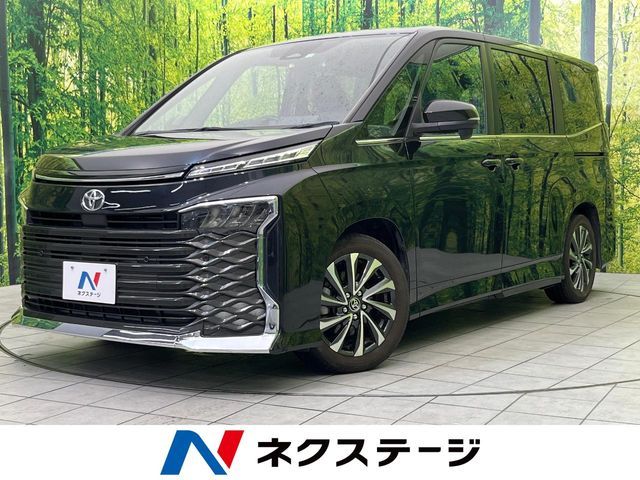 TOYOTA / VOXY
