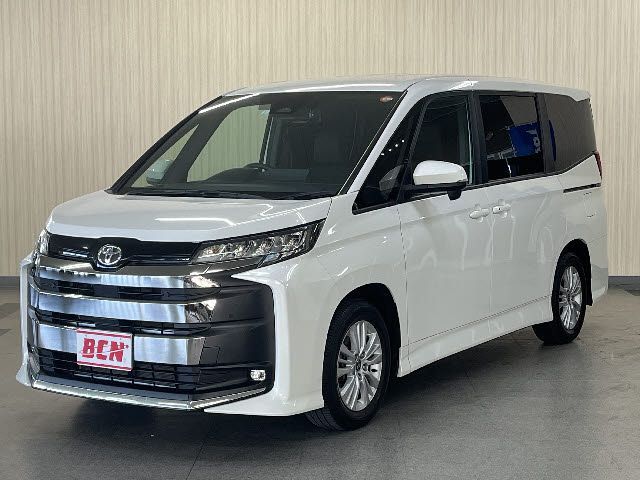 TOYOTA / NOAH