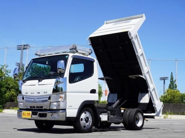 Japanese used car Ref# 1351174 MITSUBISHI / CANTER