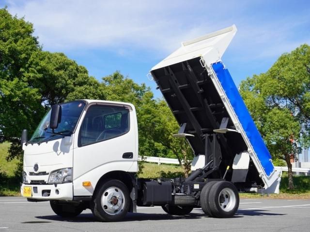 HINO / DUTRO