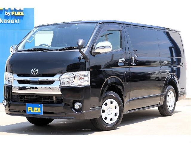 TOYOTA / REGIUSACE van 2WD