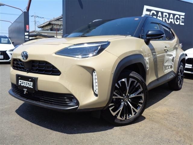 TOYOTA / YARIS CROSS HYBRID