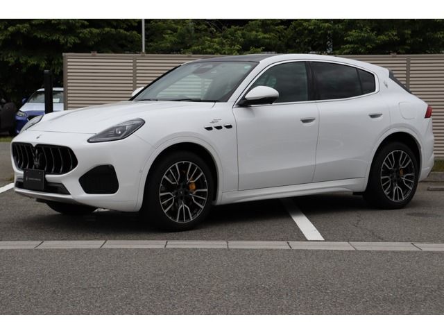 MASERATI / MASERATI Grecale