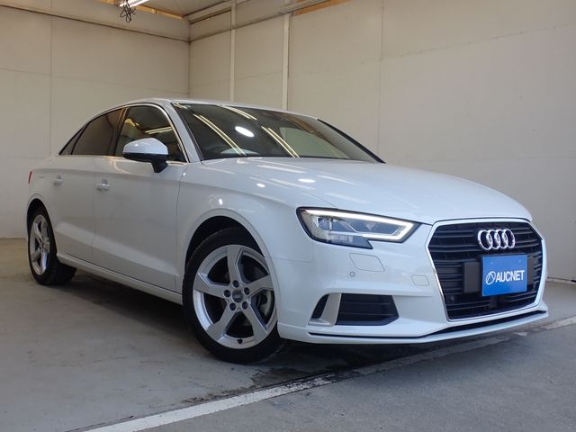 AUDI / AUDI A3 Sedan