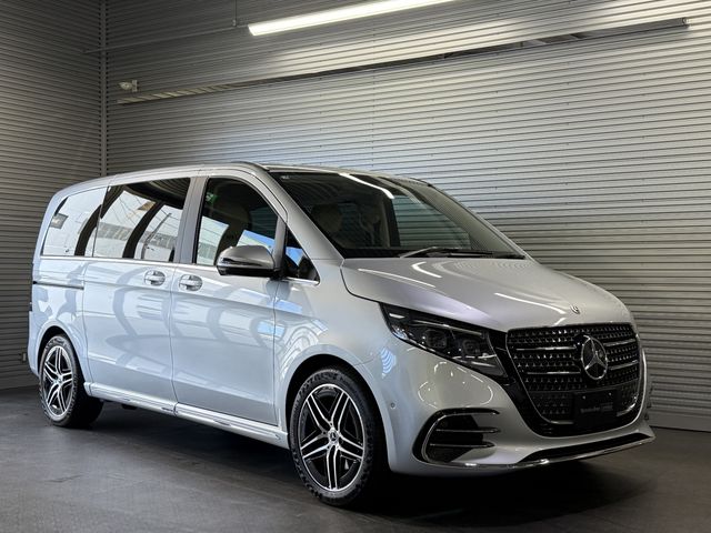 MERCEDES BENZ / MERCEDES BENZ V class