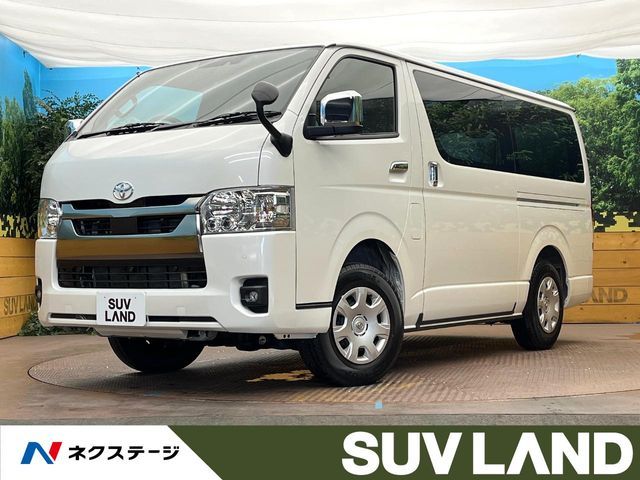 TOYOTA / HIACE van 4WD