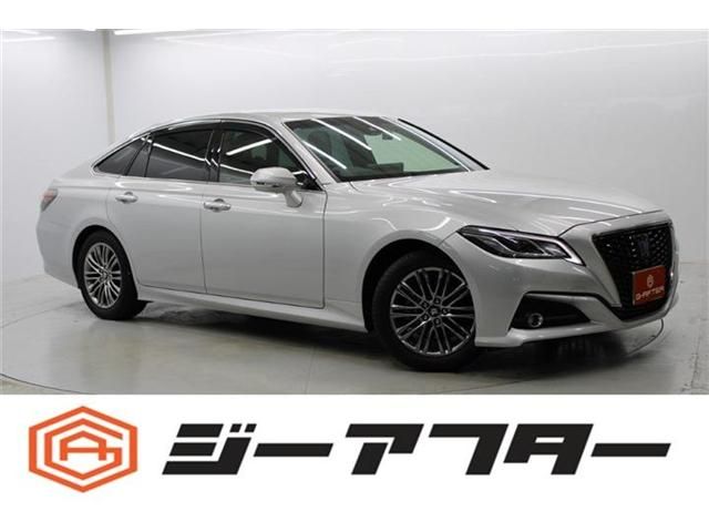 TOYOTA / CROWN sedan hybrid