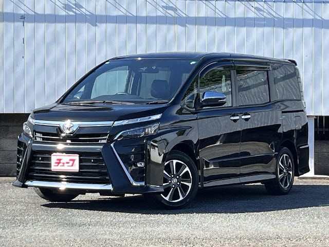 TOYOTA / VOXY