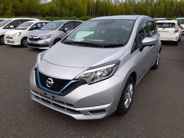 NISSAN / NOTE