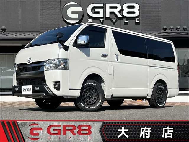 TOYOTA / HIACE van 4WD