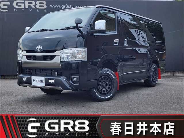 TOYOTA / HIACE van 4WD