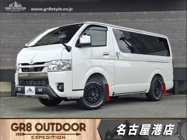 TOYOTA / HIACE van 4WD