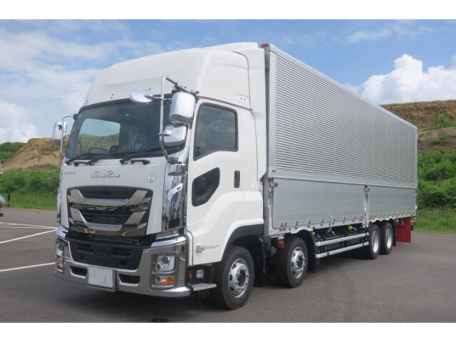 Isuzu / GIGA