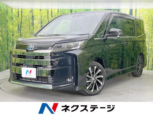 TOYOTA / NOAH HYBRID
