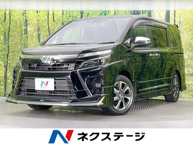 TOYOTA / VOXY