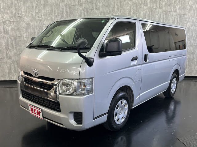 TOYOTA / HIACE van 2WD