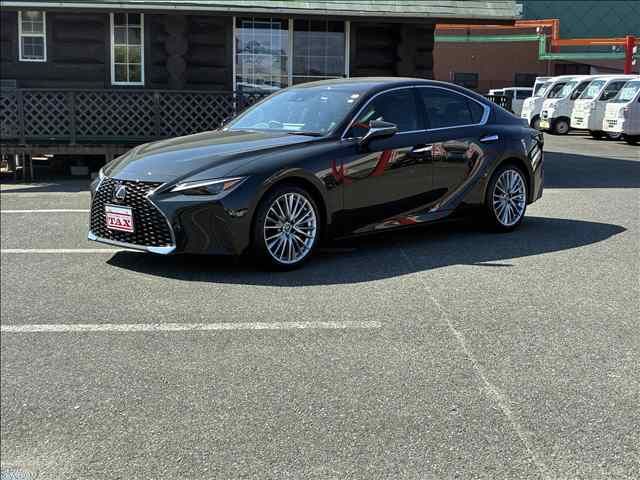TOYOTA / LEXUS IS300