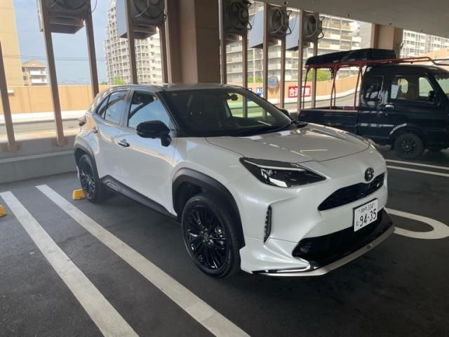 TOYOTA / YARIS CROSS HYBRID