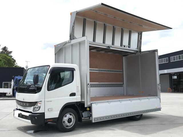 Mitsubishi / CANTER