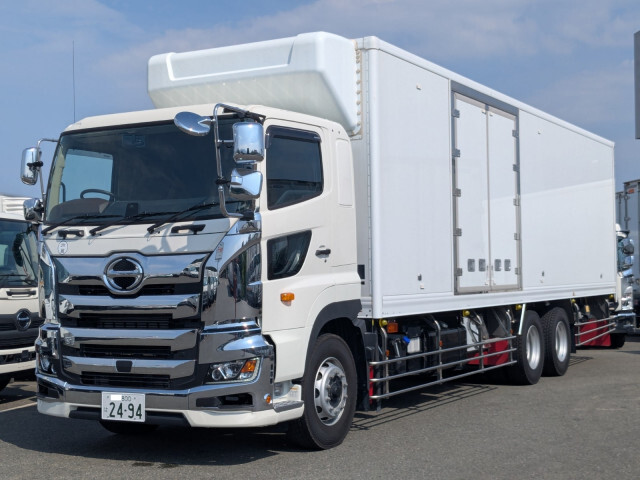 Hino / PROFIA