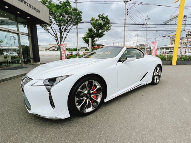 TOYOTA / LEXUS LC500 Convertible