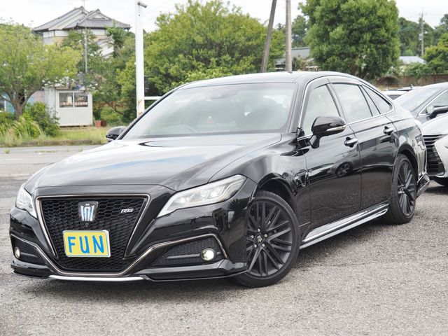 TOYOTA / CROWN sedan hybrid