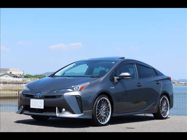 TOYOTA / PRIUS