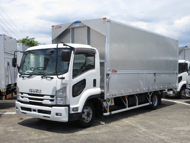 Isuzu / FORWARD