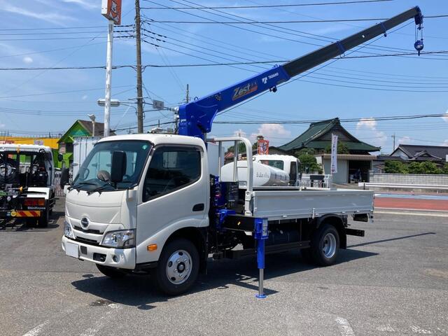 Hino / DUTRO