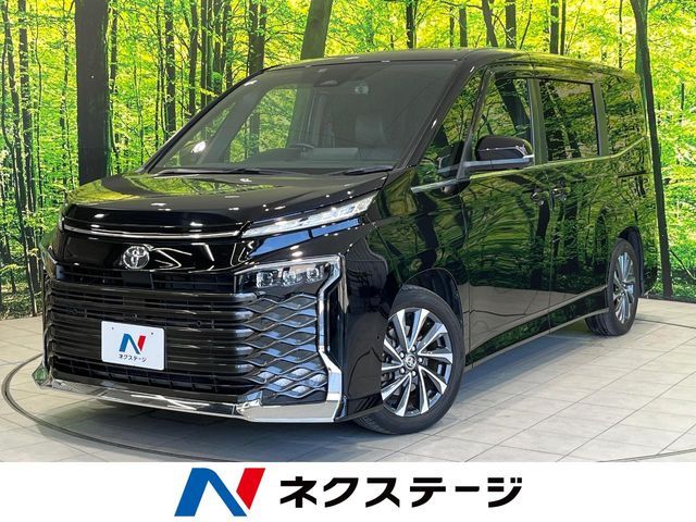 TOYOTA / VOXY