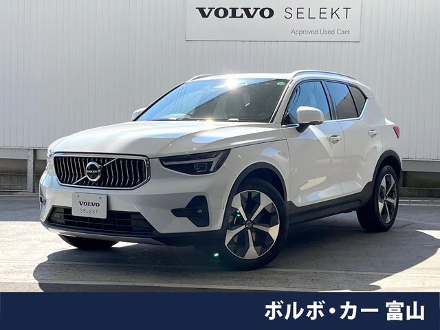 VOLVO / VOLVO XC40