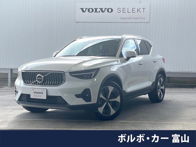 VOLVO / VOLVO XC40