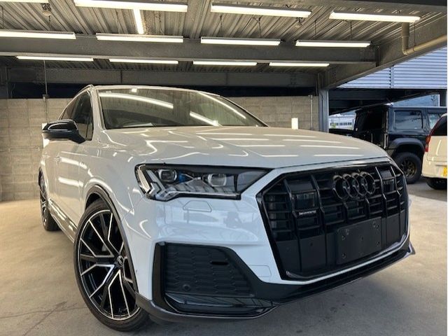 AUDI / AUDI  Q7