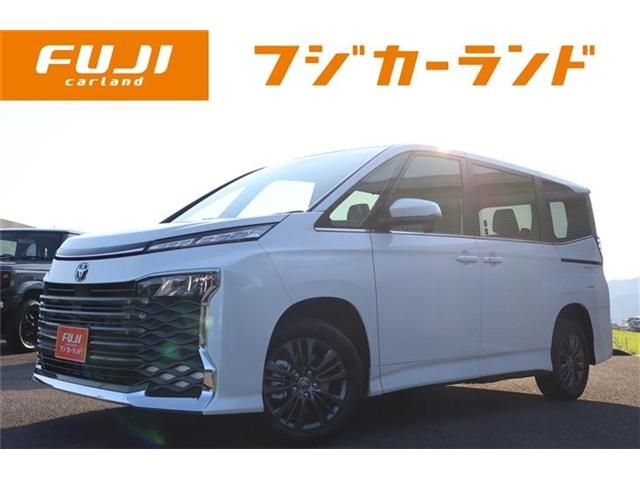 TOYOTA / VOXY 4WD