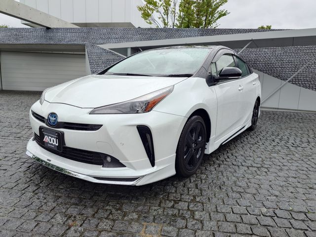 TOYOTA / PRIUS