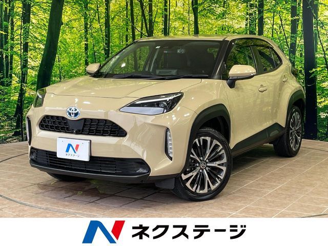 TOYOTA / YARIS CROSS HYBRID