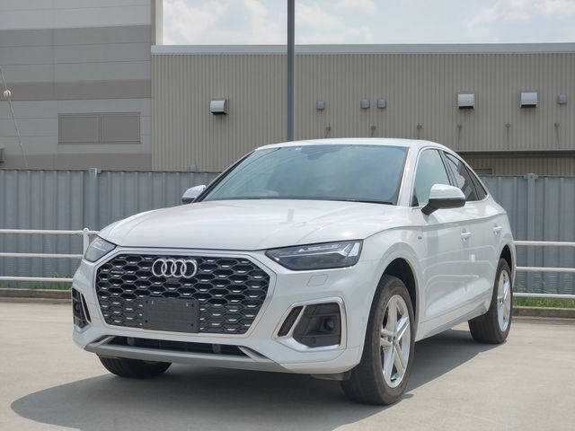 AUDI / AUDI Q5 SPORTBACK