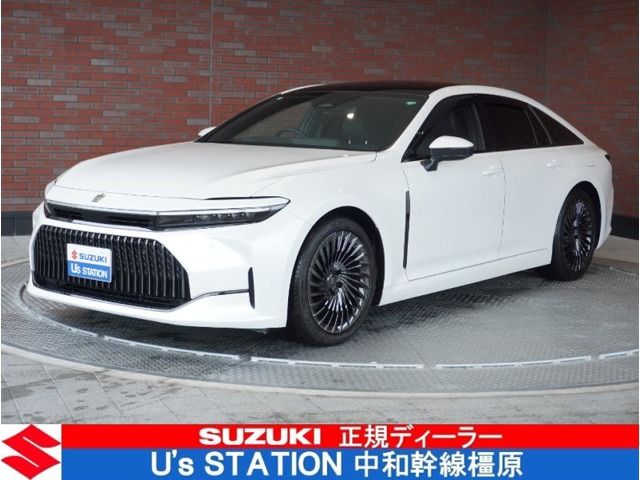 TOYOTA / CROWN sedan hybrid