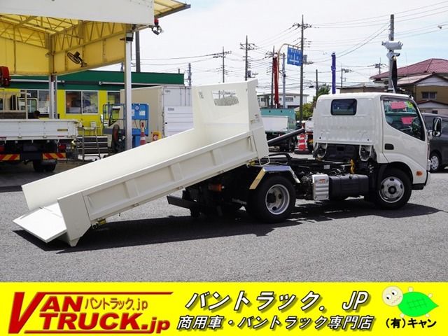 HINO / DUTRO