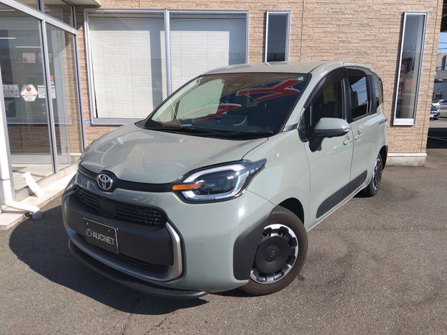 TOYOTA / SIENTA HYBRID