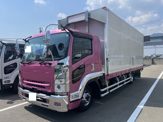 UD Trucks / CONDOR