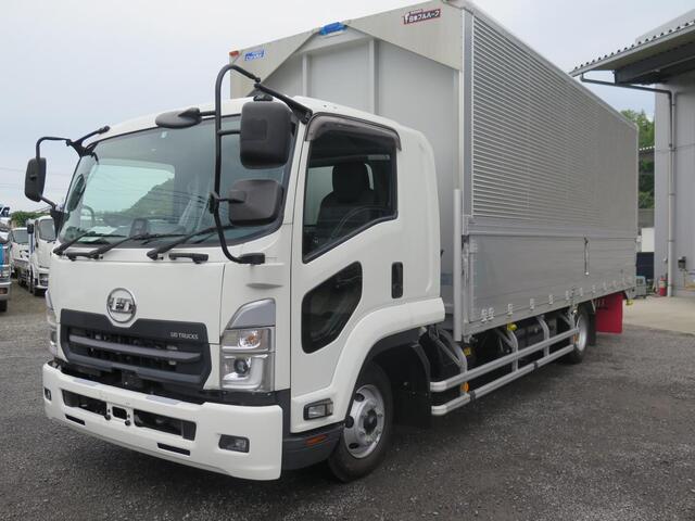 UD Trucks / CONDOR