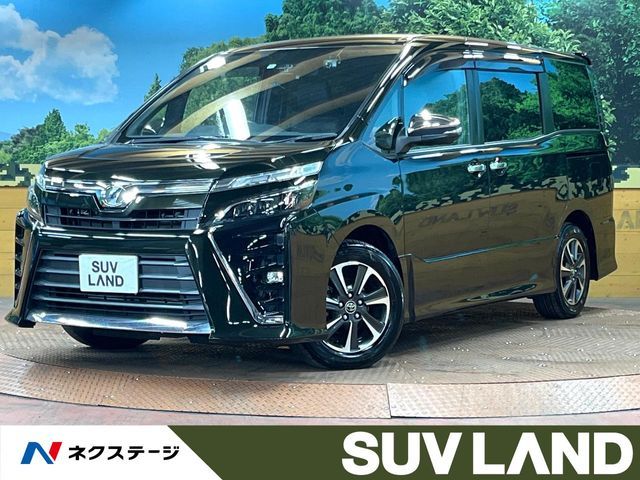 TOYOTA / VOXY