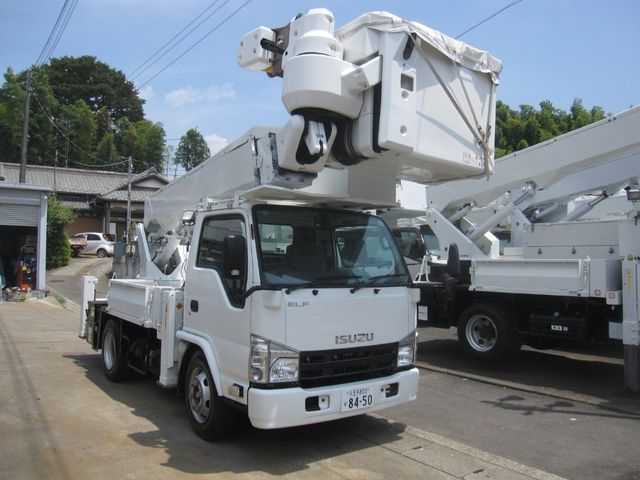 ISUZU / ELF