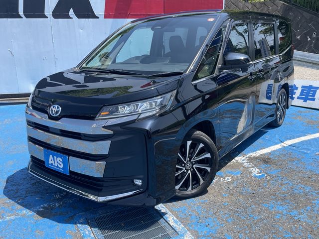 TOYOTA / NOAH HYBRID