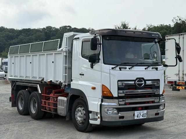 Hino / PROFIA