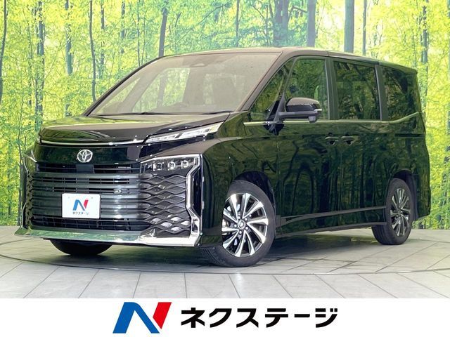 TOYOTA / VOXY
