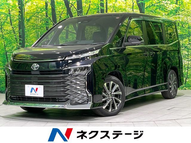 TOYOTA / VOXY