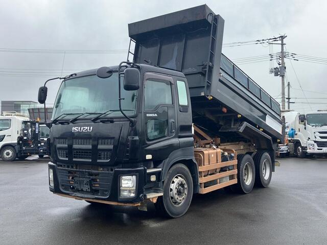 Isuzu / GIGA